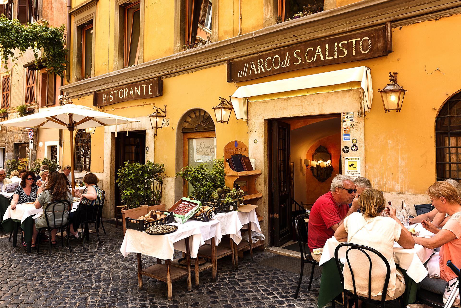 restaurant in a typical  streets of Roma